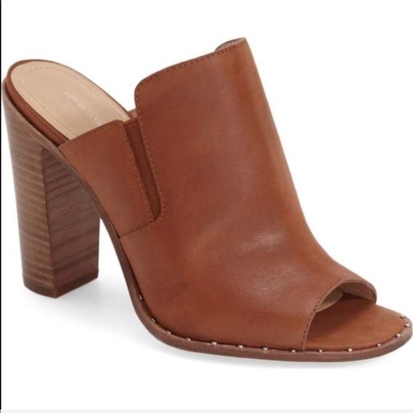 NIB Cognac Leather Studded Peep Toe Mule Sandal - Picture 2 of 4